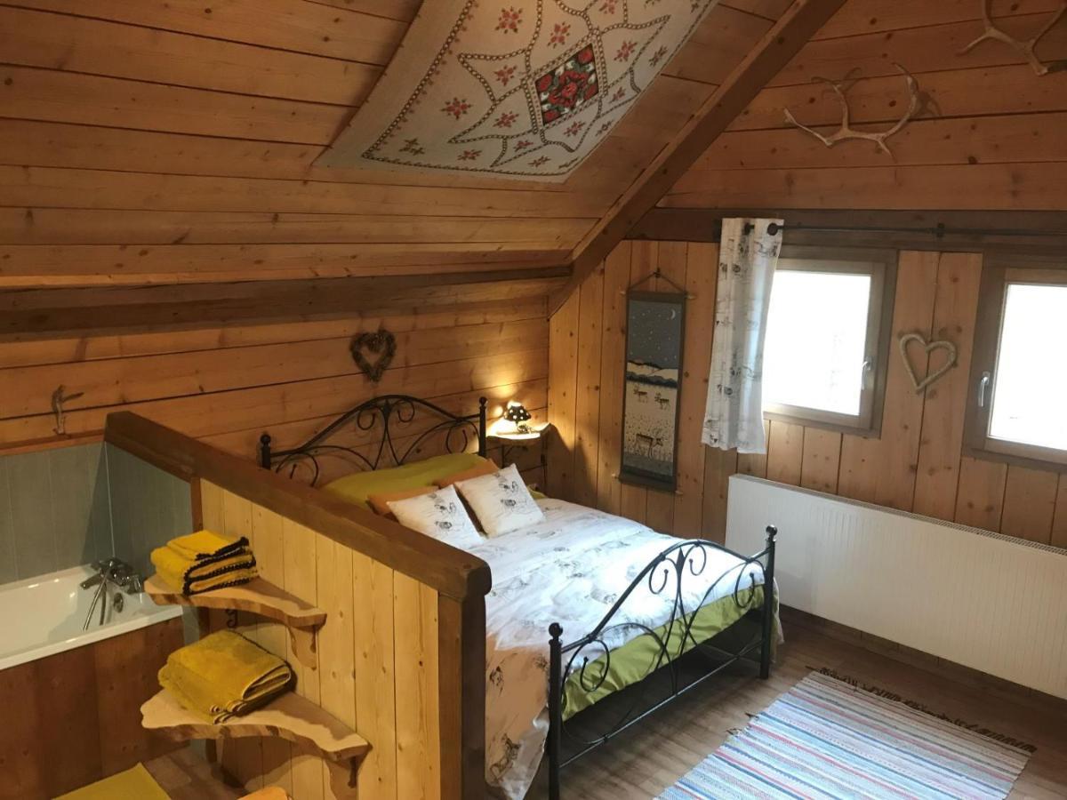 Chambre D'Hotes Carelie Et Laponie Orbey Esterno foto